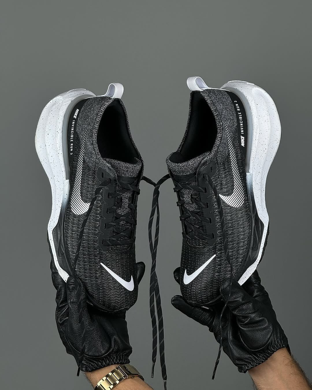 NIKE INVINCIBLE 3 "BLACK"