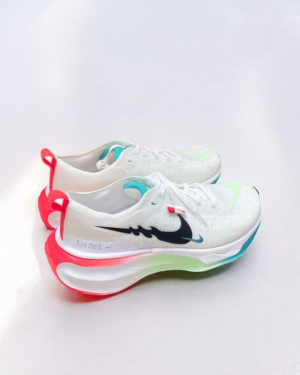 NIKE INVINCIBLE 3 "DRAGON"